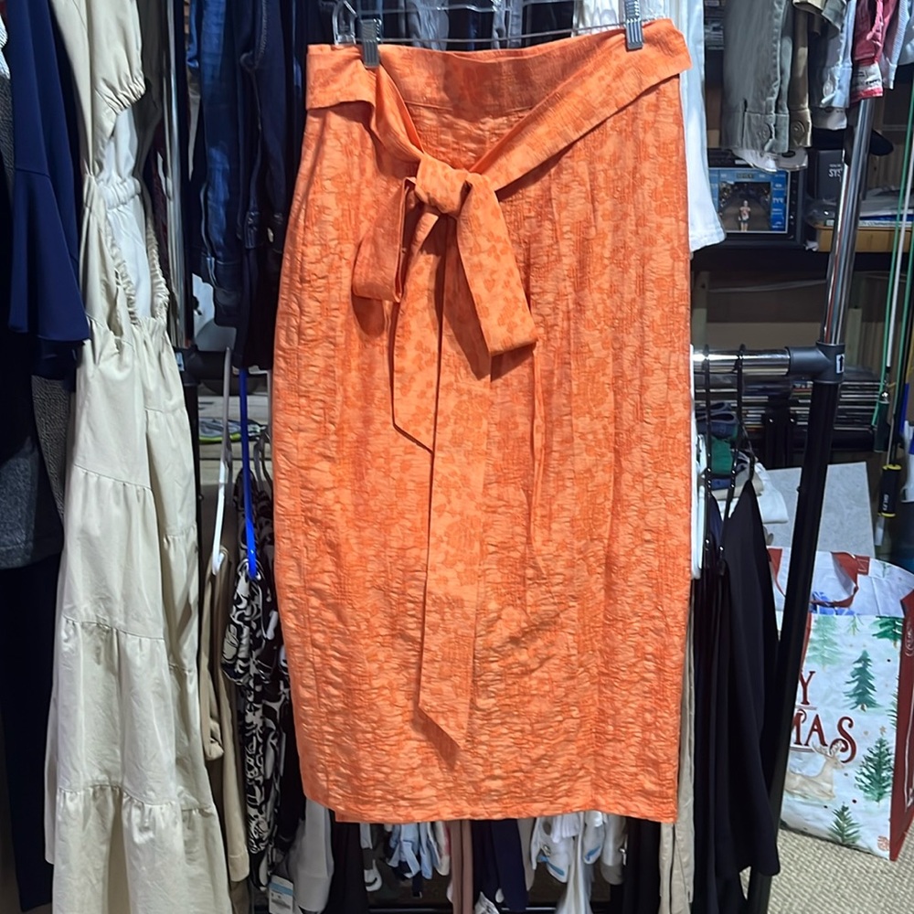 USISI Sister orange wrap skirt with tie waist. Size M.